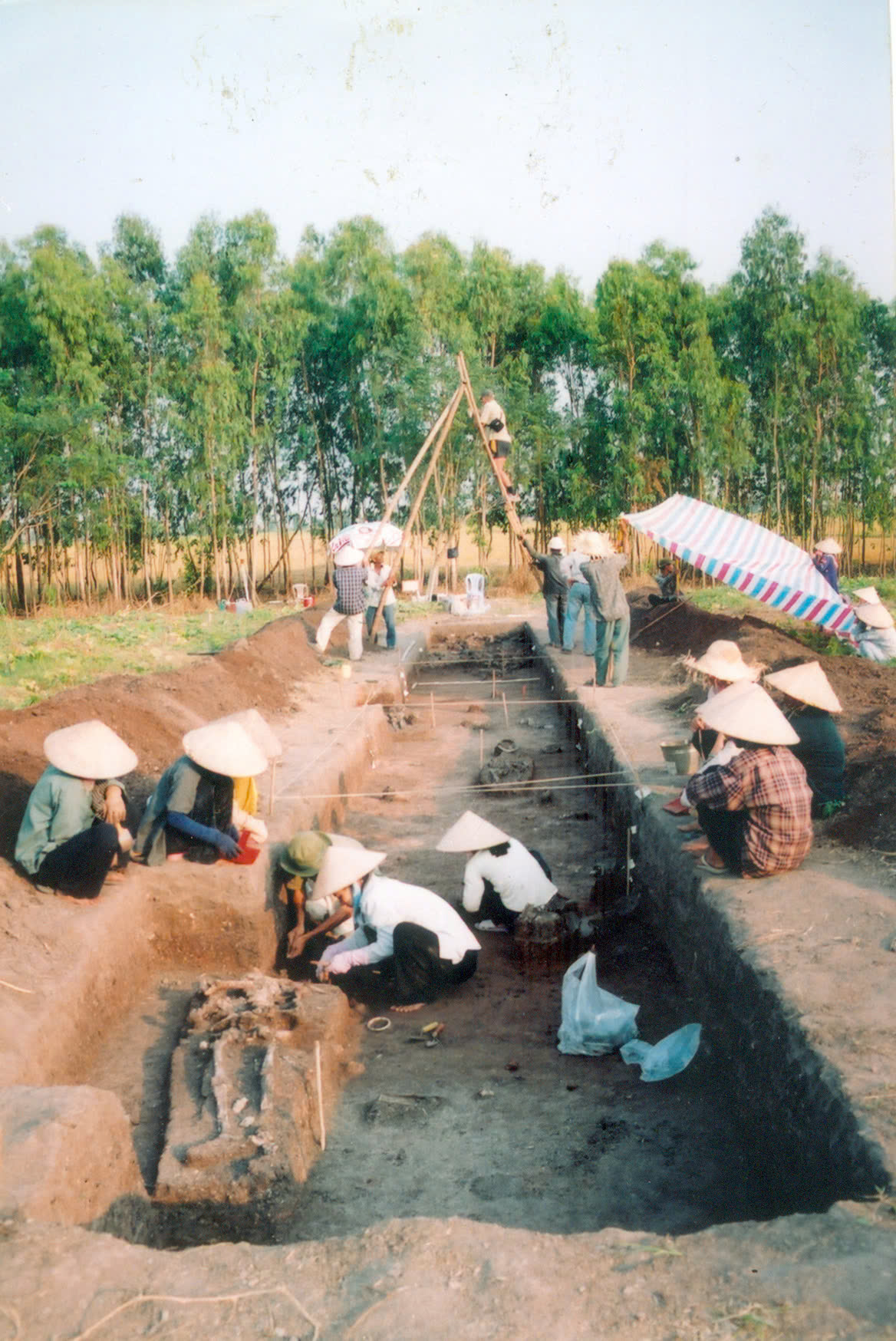 Di tích khảo cổ học Gò Ô Chùa